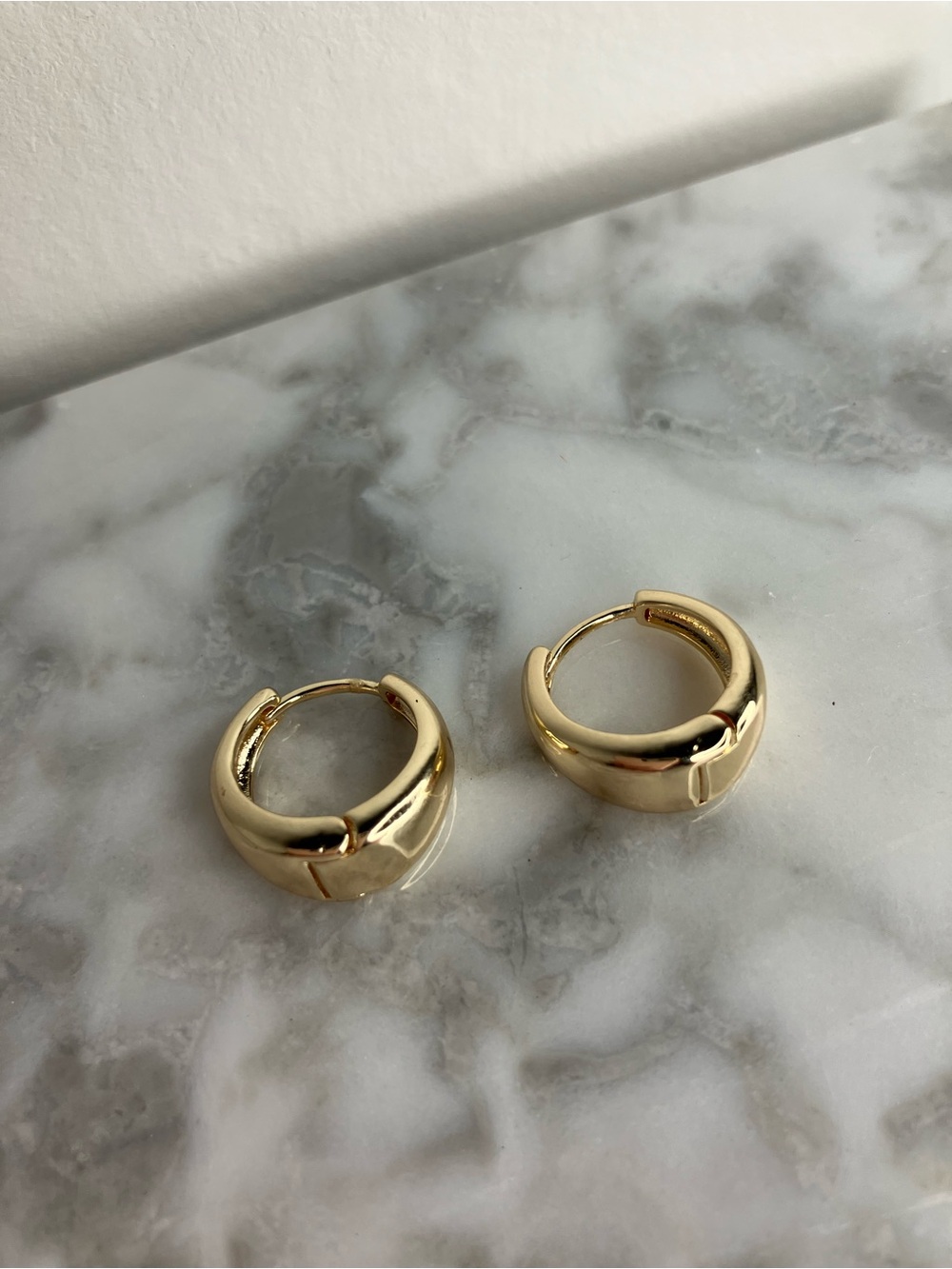 14K Gold Plated Huggie Hoop Earrings 12mm Small Gold Hoops Minimalist Everyday - Picture 5 of 7
